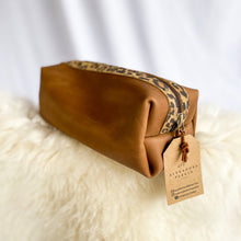 Cargar imagen en el visor de la galería, Cosmetiquero Dallas