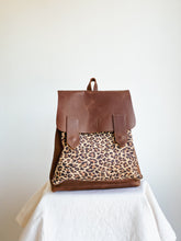 Cargar imagen en el visor de la galería, Mochila Foxton
