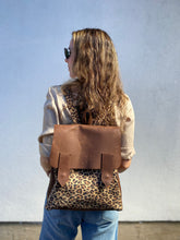 Cargar imagen en el visor de la galería, Mochila Foxton
